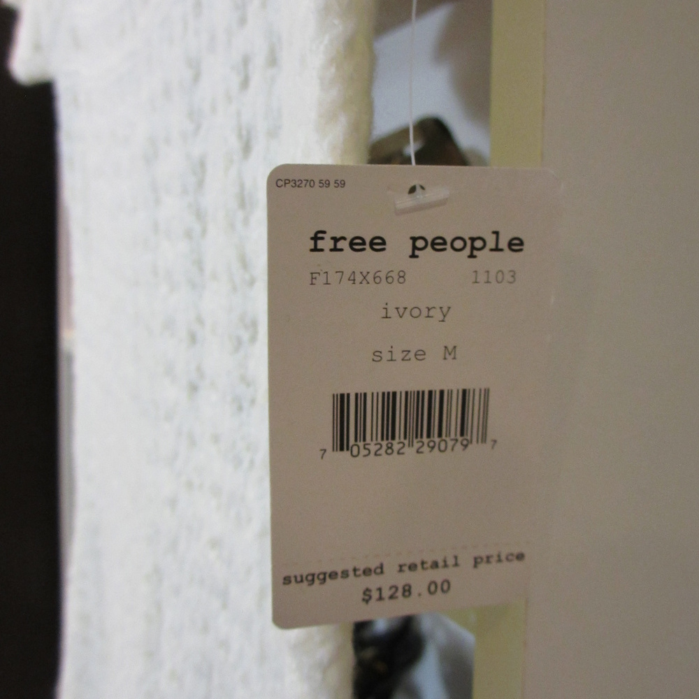 Free People Sweet Knit Top New with tags! - Picture 2 of 7